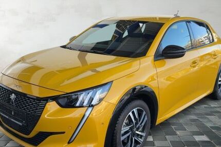 Peugeot 208 17.000 km 20.990 &euro; Nürnberg OT Schweinau 90439