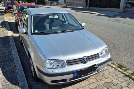 VW Golf 206.467 km 950 &euro; Nürnberg 90451