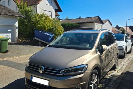 VW Touran 164.500 km 15.100 &euro; Zirndorf 90513