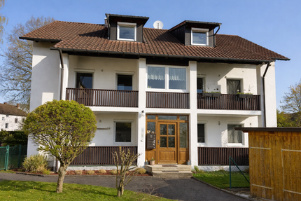 Provisionsfrei* Mehrfamilienhaus mit 6 Wohneinheiten und Entwicklungspotenzial in Oberreichenbach bei Herzogenaurach - Provisionsfrei - - Haus Oberreichenbach | Angebot:27356218