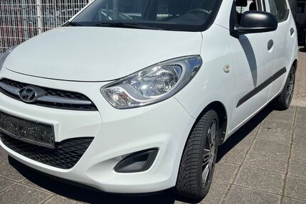 Hyundai i10 57.600 km 3.050 &euro; Nürnberg 90439