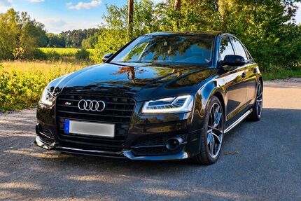 Audi S8 99.732 km 39.490 &euro; Neunkirchen 91077