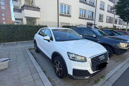 Audi Q2 86.000 km 13.999 &euro; Nürnberg 90409