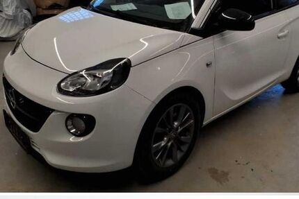 Opel Adam 61.466 km 8.610 &euro; Lauf an der Pegnitz 91207