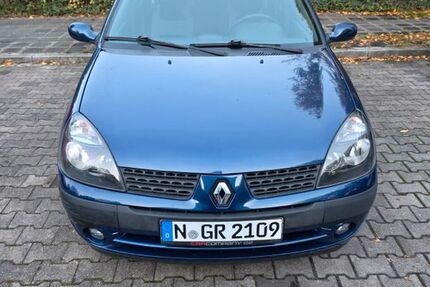 Renault Clio 209.000 km 1.300 &euro; Nürnberg 90443