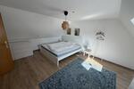 Dachgeschoßwohnung Heßdorf - 3 Zimmer, 70 m&sup2;, 690&euro; | Angebot:27622519