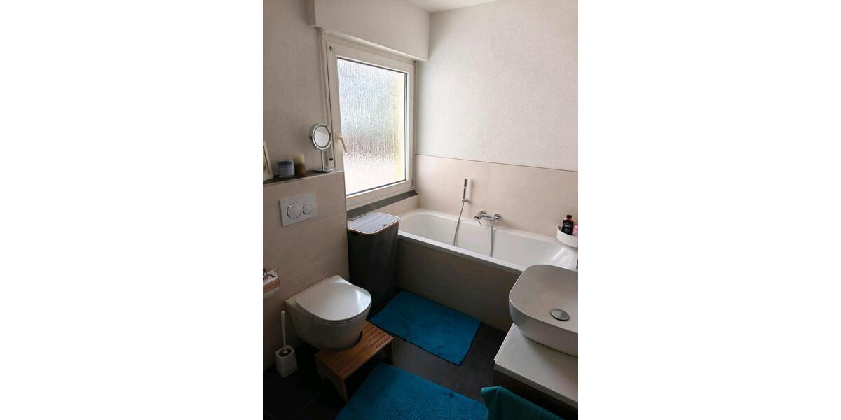 Erdgeschoßwohnung Schwabach - 4 Zimmer, 100 m&sup2;, 1.290&euro; | Angebot:27607556