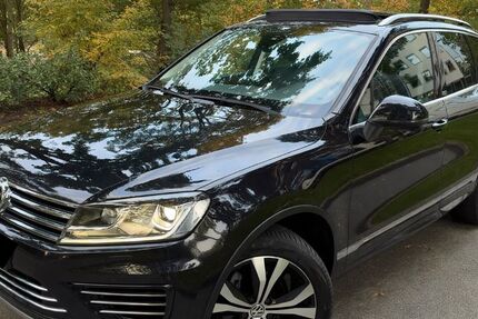 VW Touareg 143.950 km 23.900 &euro; Wendelstein 90530