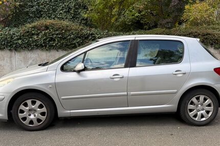 Peugeot 307 148.000 km 1.250 &euro; Fürth 90768