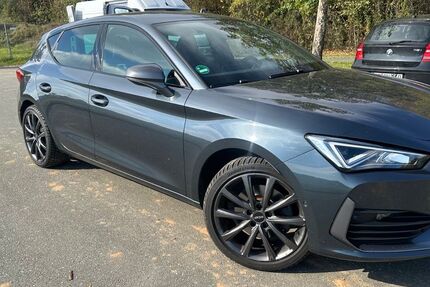 Cupra Leon 58.000 km 22.500 &euro; Stein 90547