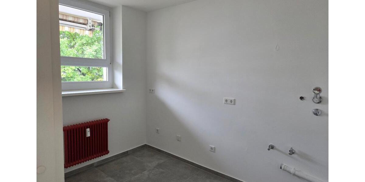 Etagenwohnung Fürth Südstadt - 2 Zimmer, 86 m&sup2;, 995&euro; | Angebot:27605122