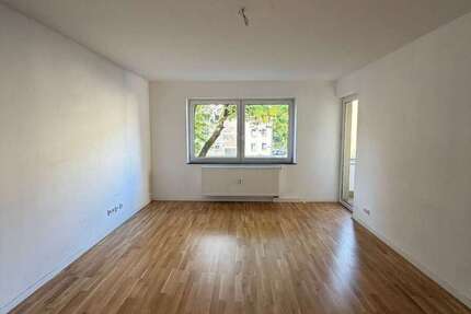 Wohnung Nürnberg Sankt Leonhard - 3 Zimmer, 67 m&sup2;, 759&euro; | Angebot:27688433