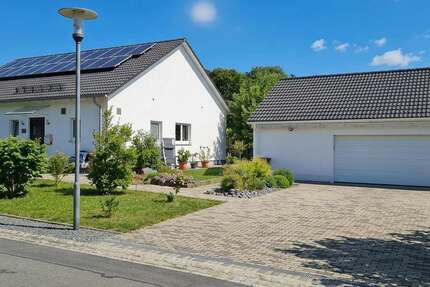 Haus Ebermannstadt - 3 Zimmer, 112 m&sup2;, 470.000&euro; | Angebot:26984144