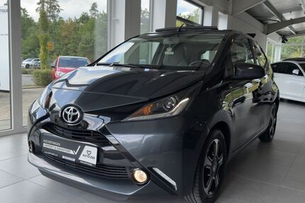 Toyota Andere 52.564 km 9.990 &euro; Wendelstein 90530