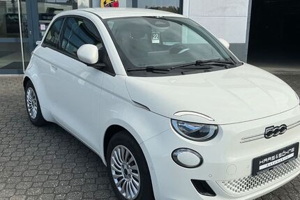 Fiat 500e 20.022 km 19.890 &euro; Eckental 90542