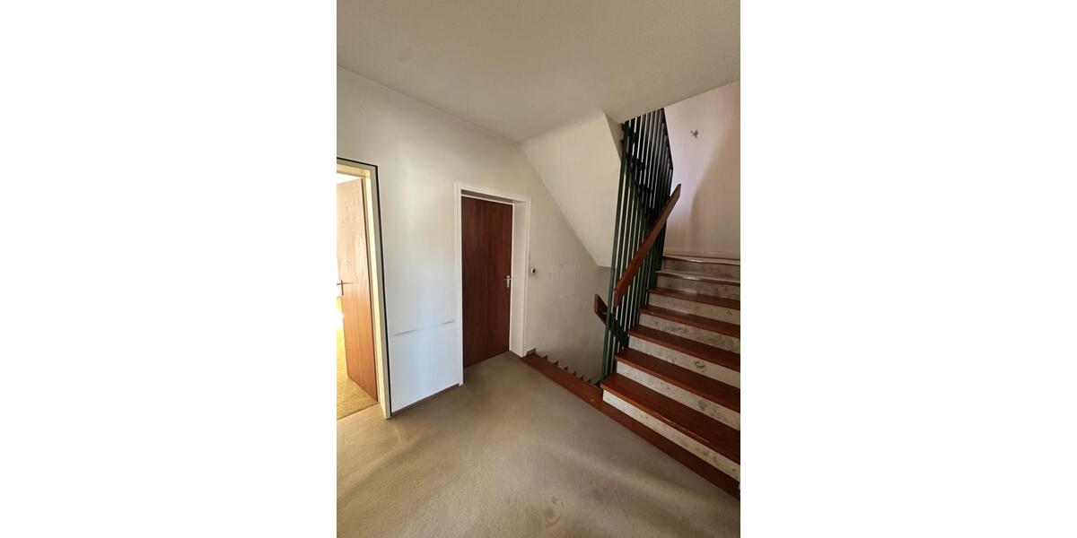 Reihenhaus Röthenbach an der Pegnitz - 6 Zimmer, 135 m&sup2;, 590.000&euro; | Angebot:25343804