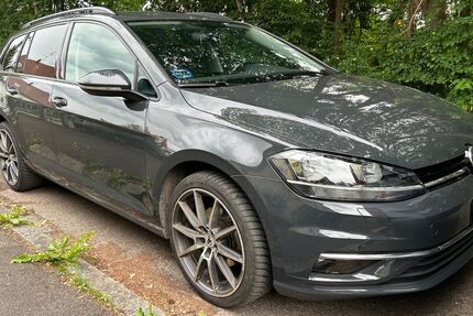 VW Golf Sportsvan 171.000 km 8.900 &euro; Feucht 90537