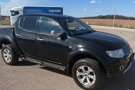 Mitsubishi L200 124.000 km 12.500 &euro; Nürnberg 90439