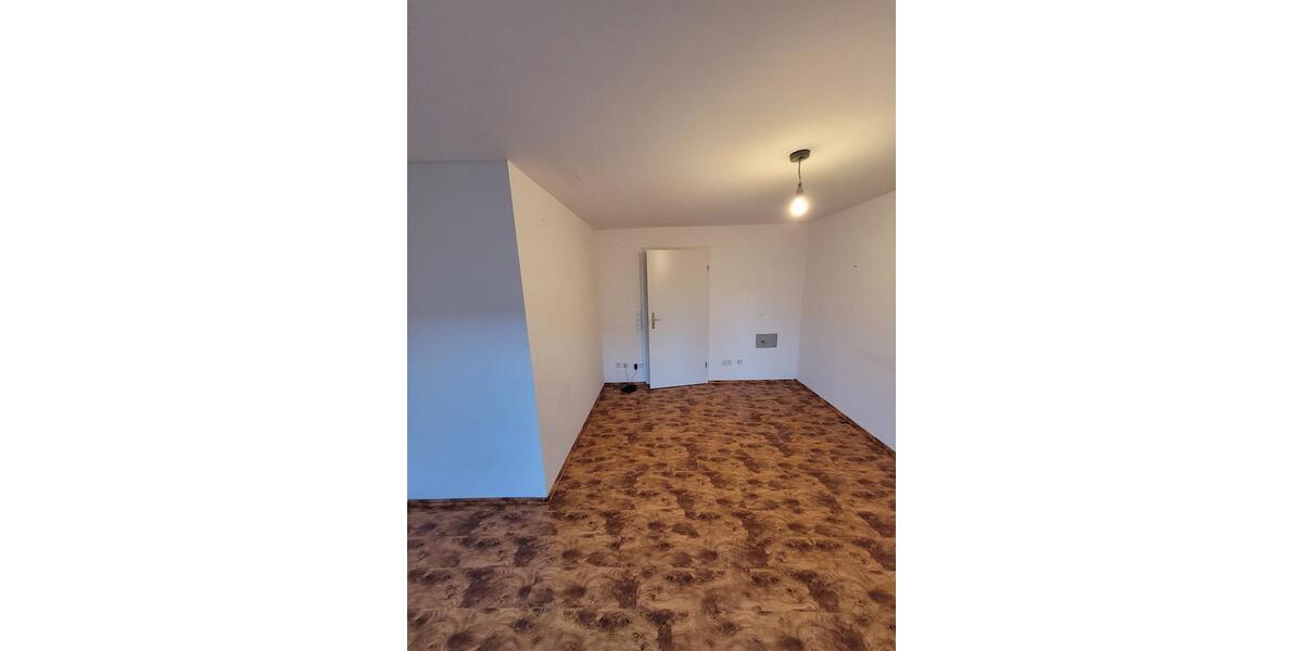 Etagenwohnung Nürnberg Hasenbuck - 4 Zimmer, 100 m&sup2;, 445&euro; | Angebot:27631845