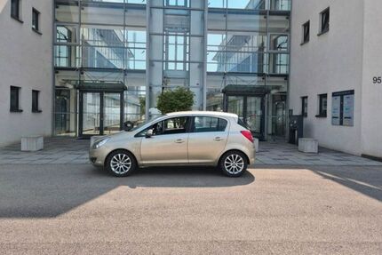 Opel Corsa 84.000 km 3.450 &euro; Nürnberg 90431