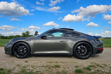 Porsche 992 18.980 km 119.000 &euro; Fürth 90762