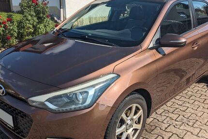 Hyundai i20 162.660 km 8.000 &euro; Wiesenttal 91346