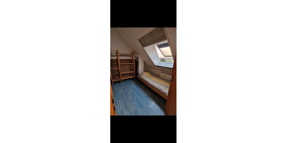 Dachgeschoßwohnung Erlangen Bruck - 3 Zimmer, 45 m&sup2;, 800&euro; | Angebot:27539070