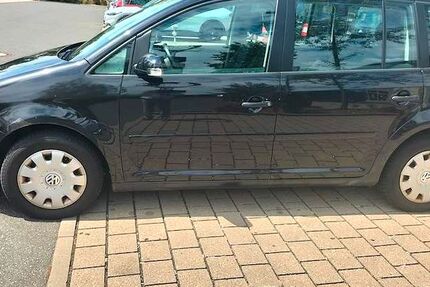 VW Touran 227.000 km 2.990 &euro; Nürnberg 90429