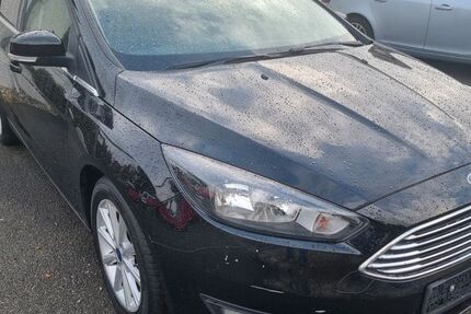 Ford Focus 141.600 km 6.350 &euro; Nürnberg 90431