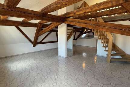 Wohnung Lonnerstadt - 2.5 Zimmer, 83 m&sup2;, 829&euro; | Angebot:27440483