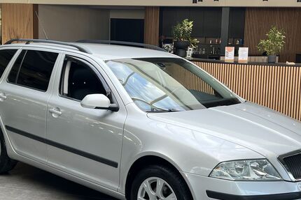 Skoda Octavia 205.000 km 3.470 &euro; Cadolzburg bei Nürnberg 90556
