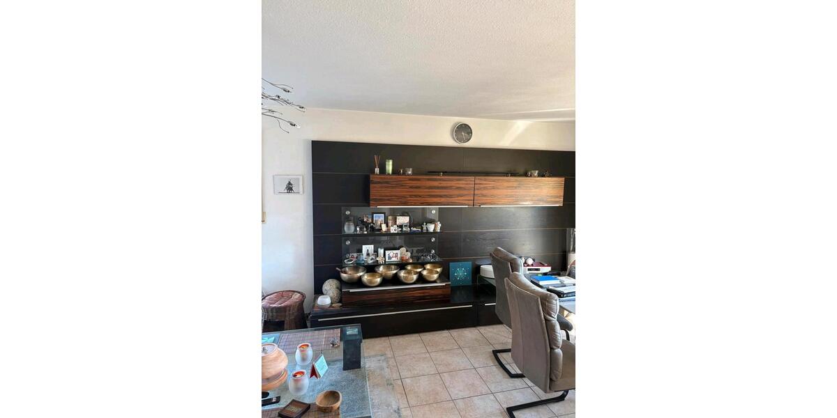 Etagenwohnung Großhabersdorf - 3 Zimmer, 86 m&sup2;, 1.185&euro; | Angebot:27600854
