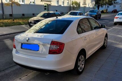 Skoda Rapid 143.000 km 6.000 &euro; Nürnberg 90408