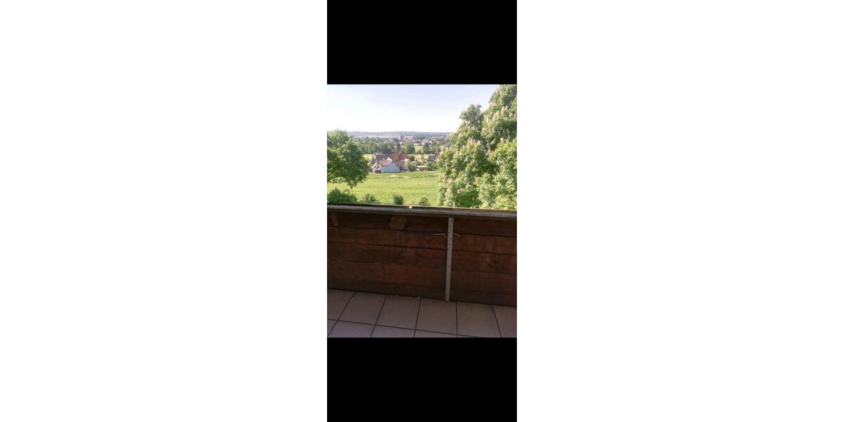 Dachgeschoßwohnung Adelsdorf - 4 Zimmer, 105 m&sup2;, 1.000&euro; | Angebot:27598592