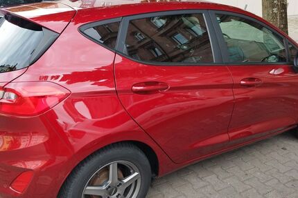 Ford Fiesta 93.000 km 8.700 &euro; Rosstal 90574