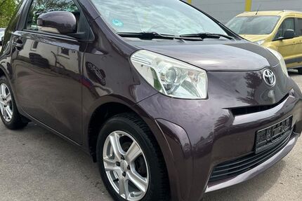 Toyota IQ 241.000 km 2.490 &euro; Schwabach 91126