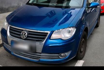 VW Touran 328.000 km 1.300 &euro; Fürth 90762