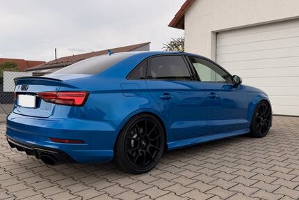 Audi RS3 107.000 km 44.900 &euro; Baiersdorf 91083
