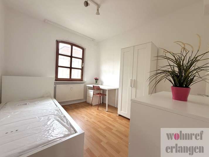 Zimmer Erlangen Buckenhofer Siedlung - 1 Zimmer, 530&euro; | Angebot:27715536