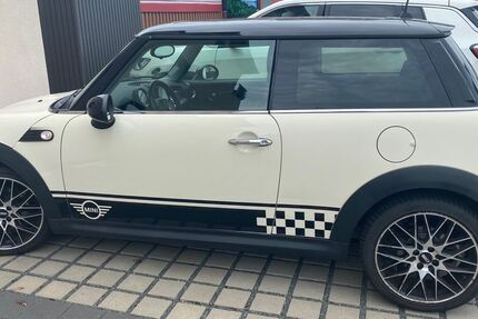 Mini Cooper 232.000 km 2.490 &euro; Veitsbronn 90587