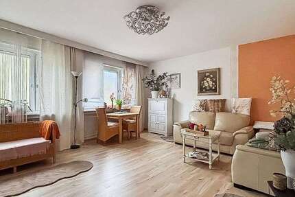 Wohnung Nürnberg - 3 Zimmer, 81 m&sup2;, 248.000&euro; | Angebot:24796310