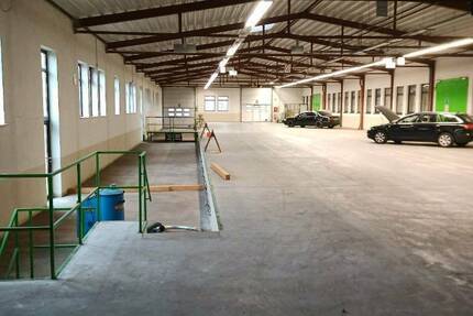 Nähe A3 Produktionshalle mit Rolltor, Starkstrom, Licht, Heizung - Gewerbeobjekt Neustadt an der Aisch | Angebot:26477315