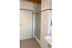 3 Zi. DG (2. OG) Wohnung mit 2 Bädern, Balkon und 2 Stellplätzen - Etagenwohnung Pommersfelden | Angebot:27651237