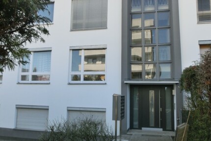N-Katzwang: Gehobene 2-Zimmer-DG-Wohnung (u.a. mit Parkett, Granit, hell usw.) Top! von Privat - Wohnung Nürnberg Katzwang | Angebot:27673263