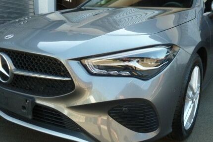 Mercedes-Benz CLA 180 Shooting Brake 29.870 km 22.500 &euro; Simmelsdorf OT Großengsee 91245