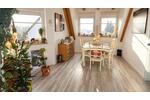 3 Zi. DG (2. OG) Wohnung mit 2 Bädern, Balkon und 2 Stellplätzen - Etagenwohnung Pommersfelden | Angebot:27651237