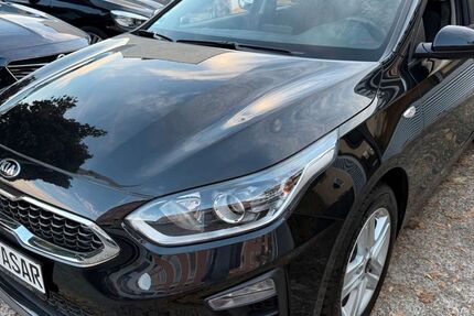 Kia ceed / Ceed 63.000 km 9.980 &euro; Fürth 90763