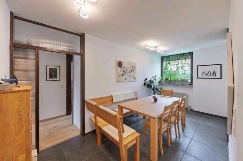 Etagenwohnung Nürnberg Erlenstegen - 5 Zimmer, 100 m&sup2;, 499.000&euro; | Angebot:27023915