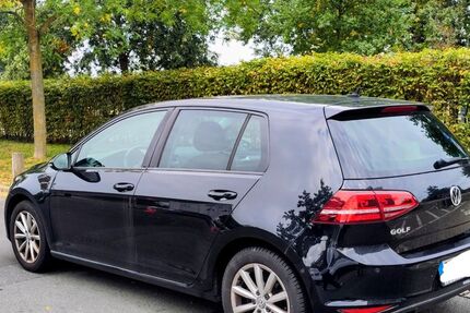 VW Golf 164.000 km 11.900 &euro; Nürnberg 90489