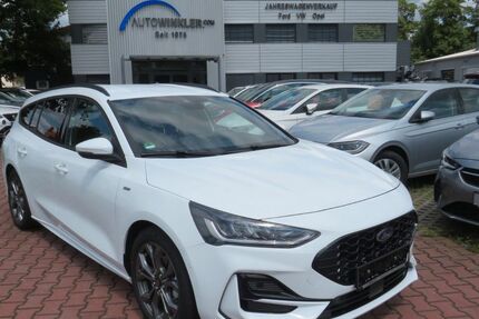 Ford Focus 9.990 km 28.990 &euro; Nürnberg 90431